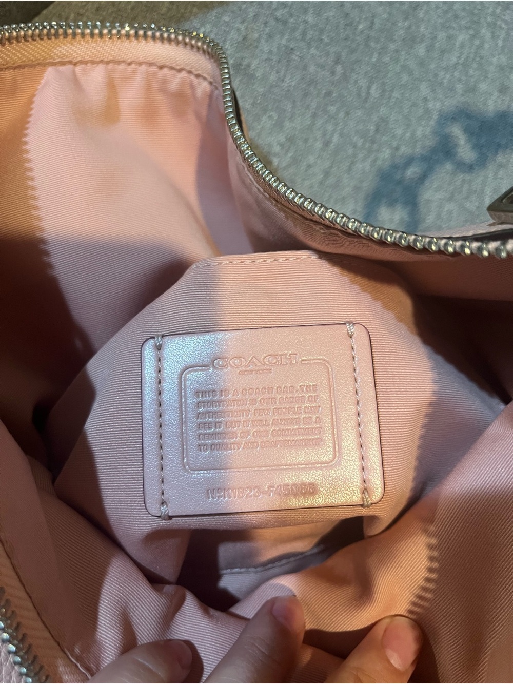 Coach Bag - Picture 3 of 7